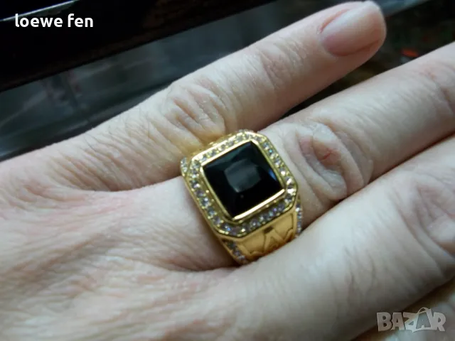 Изключително красив и стилен мъжки пръстен Iced Cult Gold - неръждаема стомана златен цвят златист !