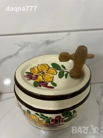 Ръчно Handarbeit Порцеланово буре за уиски  Германия от 70-те години , снимка 2 - Антикварни и старинни предмети - 49526280