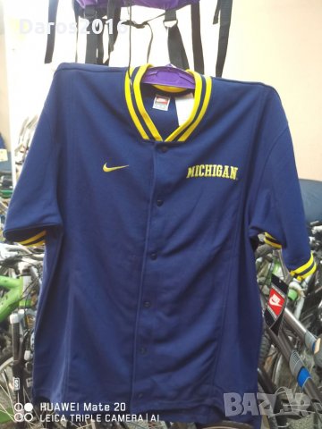Баскетболна блуза Nike Michigan, снимка 2 - Баскетбол - 26297893