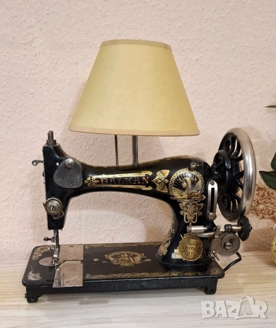 Настолна Лампа от Стара Шевна Машина – Винтидж Дух с История, снимка 6 - Други ценни предмети - 53405711