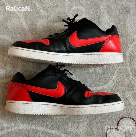 Nike court borough low 2 червено с черно, снимка 2 - Ежедневни обувки - 45333201
