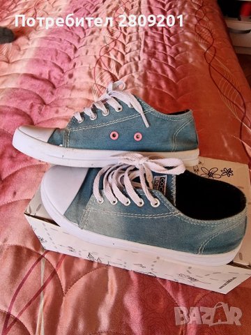 Маратонки Adidas , снимка 6 - Детски маратонки - 38212769