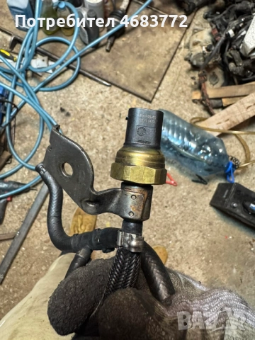 Датчик или сензор за налягането на горивото на двигател на Mercedes 2.2Cdi само за 30лв. А6510703081, снимка 5 - Части - 52804962