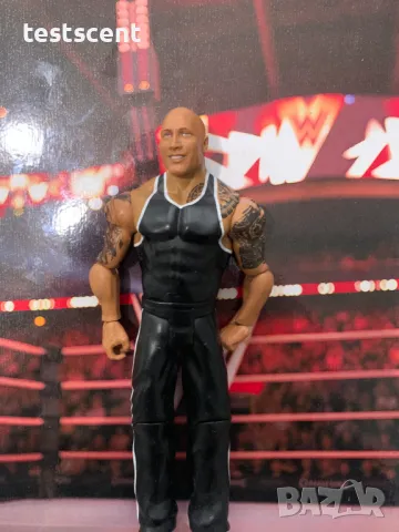 Екшън фигура WWE The Rock Скалата The Final Boss Basic mattel People's Champ figure играчка, снимка 4 - Други - 48829930