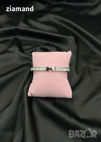 Твърда гривна седеф по марков модел, снимка 2 - Гривни - 44768263