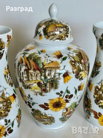 Винтидж сет от три големи порцеланови вази, снимка 12 - Вази - 50019948