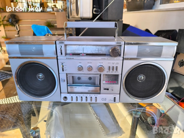 SANYO C-3, снимка 2 - Радиокасетофони, транзистори - 52804957