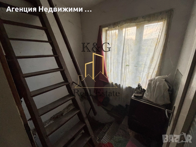 Двуетажна къща в с. Дряновец, снимка 6 - Къщи - 52077369