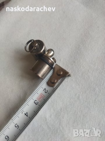 Колекционерска мини запалка за ключодържател , снимка 11 - Колекции - 44048133