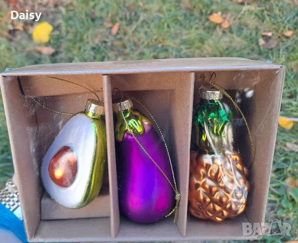 Коледни играчки от стъкло, снимка 3 - Декорация за дома - 48054165