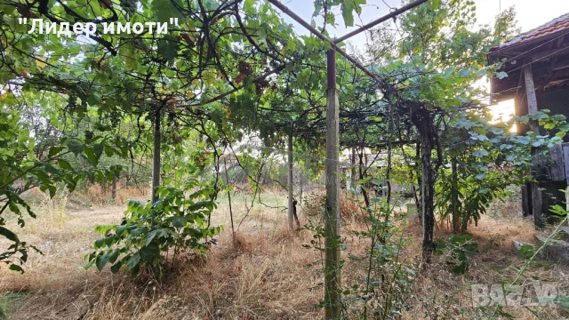 Къща в с. Сухозем, снимка 8 - Къщи - 51179553