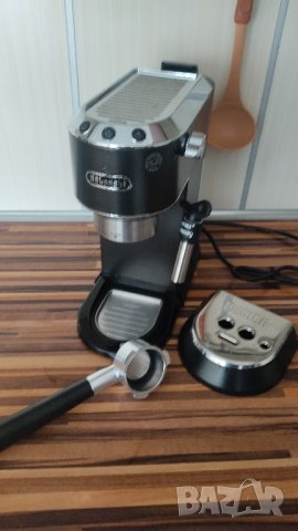 Еспресо машина DeLonghi Dedica Style EC 685, 1300 W, 15 bar, снимка 4 - Кафемашини - 43817440