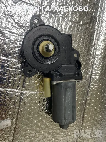 Машинка ел. стъкло за Ford Fiesta V Hatchback (11.2001 – 03.2010), 4+1 вр., позиция: предна дясна, снимка 3 - Части - 50038019