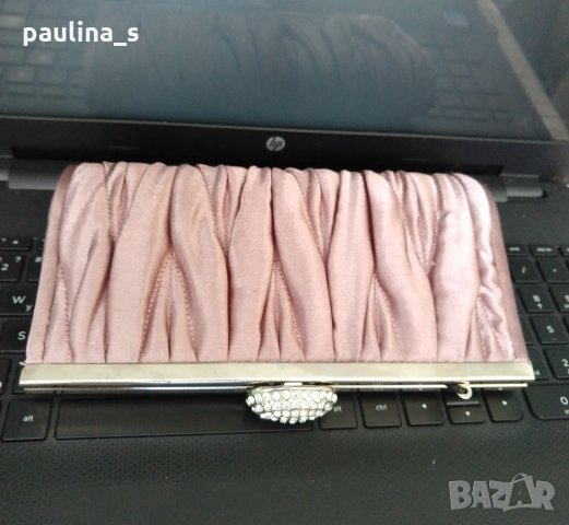 Бутик / нова чанта / клъч / пясъчна коприна "Le Lou Lou" by Cacharel , снимка 4 - Чанти - 32782518