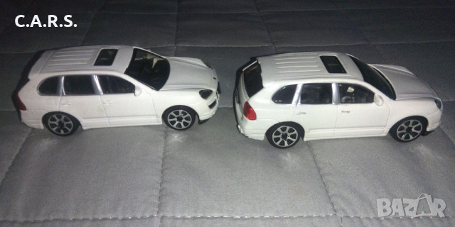 Bburago Porsche Cayenne White - Мащаб 1:43, снимка 4 - Колекции - 53220551