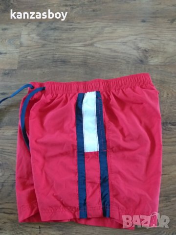  Tommy Hilfiger Swim Shorts With Logo Slim Fit - страхотни плувни панталони, снимка 12 - Спортни дрехи, екипи - 36832092
