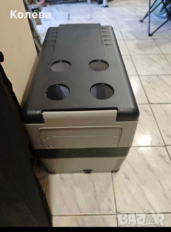 Хладилник Vevor 55 L, снимка 4 - Хладилни чанти - 53171924