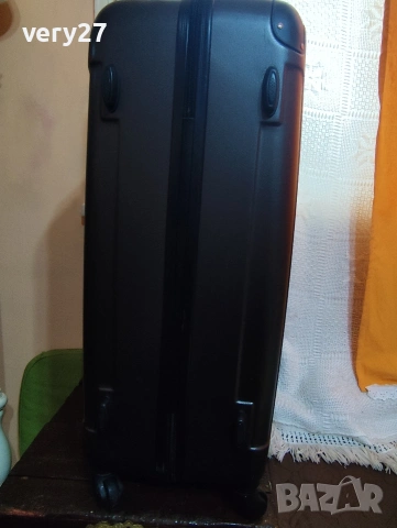 Куфар голям, снимка 2 - Куфари - 53096089