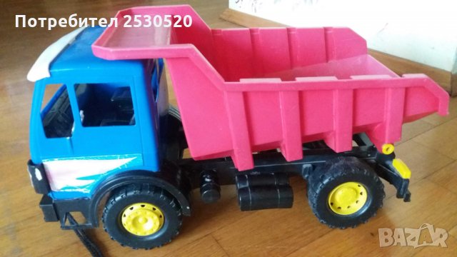 Детско камионче/самосвал от 80-90те години, снимка 5 - Коли, камиони, мотори, писти - 32903361