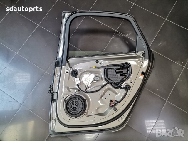 Врата Задна Дясна Audi A6 C7 Facelift Ауди - Перфектна, снимка 3 - Части - 43007506