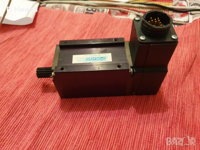 Сервомотор Pittman Elcom 5273B901-R8 Brushless DC Servo Motor, снимка 1 - Електродвигатели - 27598908