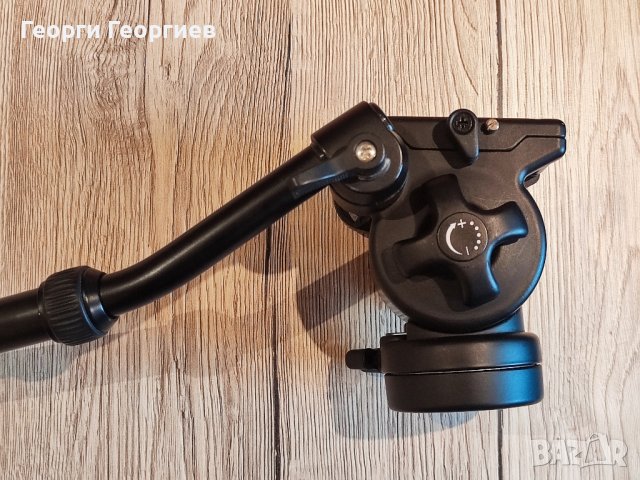 Флуидна видео глава Weifeng WF-717AH, снимка 14 - Чанти, стативи, аксесоари - 44070240