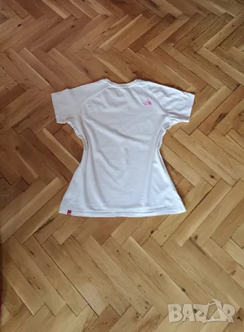 Оригинални дамски тениски размер M-L , снимка 8 - Тениски - 50175199