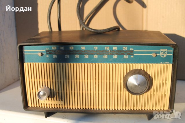 Радио ''Philips BOX 19 V00R''