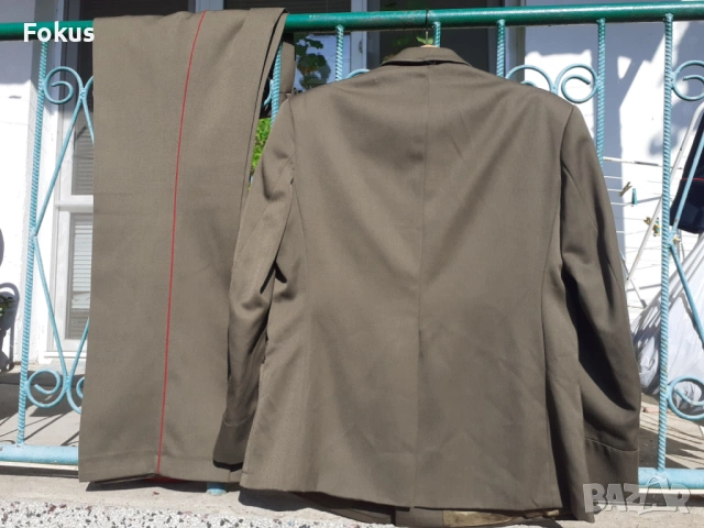 Стара военна СОЦ униформа куртка вензели пагони - като нова, снимка 5 - Антикварни и старинни предмети - 53268936