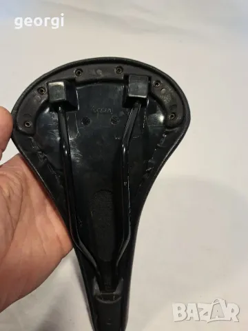 класическа кожена седалка за велосипед    21/2, снимка 9 - Части за велосипеди - 47310867