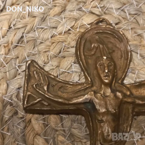 Бронзово Разпятие, снимка 4 - Други ценни предмети - 43549868