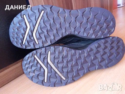 Оригинални Дамски маратонки ECCO Gore-tex номер 40, снимка 5 - Маратонки - 27819065