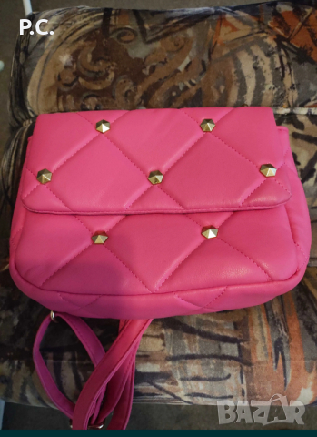 Розова дамска чанта , снимка 1 - Чанти - 44860646