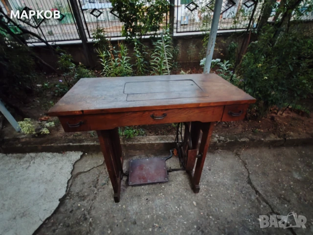 Ретро шевна машина Nauman, снимка 4 - Шевни машини - 51381931