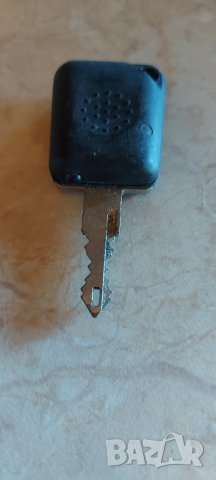 Оригинален Ключ за Рено - Reno Радио ключ - кутийка с централно заключване, снимка 4 - Аксесоари и консумативи - 39228920