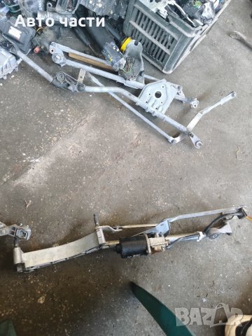 2038200342 Моторче ,двигател на чистачките /предно/ за Мерцедес Ц класа /W203/