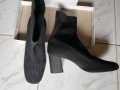 Различни модели боти, снимка 1 - Дамски обувки на ток - 33042786