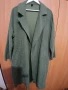 ВРЪХНА ДРЕХА/манто/ ОТ ФИН ВЕЛУР В МАСЛЕНО ЗЕЛЕН ЦВЯТ БЕЗ ЗАКОПЧАВАНЕ С ДЖОБОВЕ.напълно запазено, снимка 2