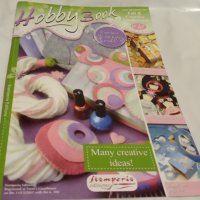 Списания HobbyBook издание на Stamperia , снимка 1 - Списания и комикси - 43465720