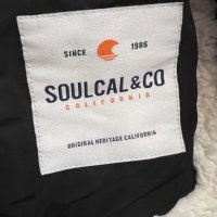 НОВА дебела дамска грейка/елек с качулка с пух Soulcal & co(размер 40), снимка 5 - Якета - 43439313