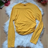 Жълта блуза, снимка 1 - Блузи с дълъг ръкав и пуловери - 32624971