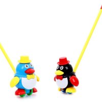 Ролер Карачка Пингвин с дръжка, снимка 2 - Дрънкалки и чесалки - 40279417