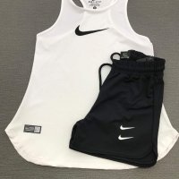 Дамски комплекти Nike, снимка 1 - Спортни екипи - 37277902