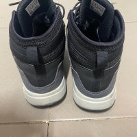 Adidas terrex 40 номер, снимка 3 - Дамски боти - 43946132