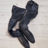 Ботуши тип чизми Zara с капси, снимка 2 - Дамски ботуши - 43370658