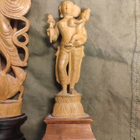 Продавам две дървени индийски статетки, снимка 2 - Декорация за дома - 43453616