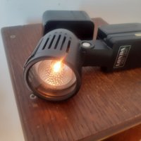 Видео лампа LONDA, снимка 3 - Светкавици, студийно осветление - 43758988