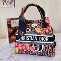 Дамска чанта Christian Dior код 933, снимка 1 - Чанти - 33324468