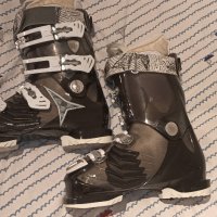 Ски обувки Atomik 24-24,5, снимка 2 - Зимни спортове - 44034041