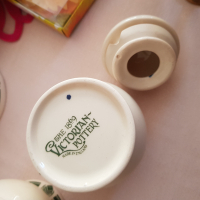 комплект за подправки Victorian pottery, снимка 3 - Аксесоари за кухня - 44892022